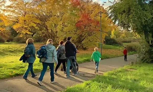 布痕瓦尔德集中营，解开了我的育儿难题