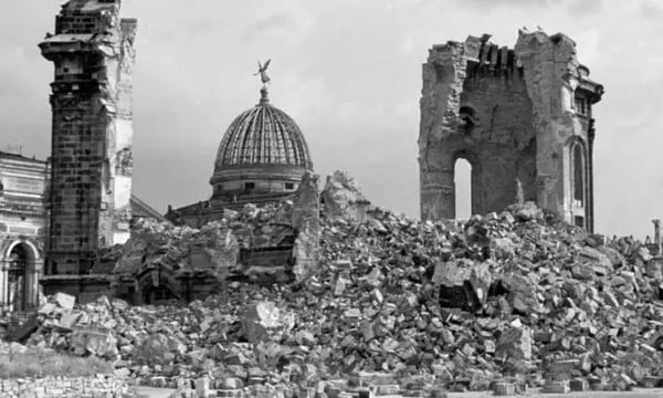 德累斯顿大轰炸，故事仍未完结（上）