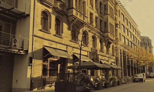 251和404，为何会相等？