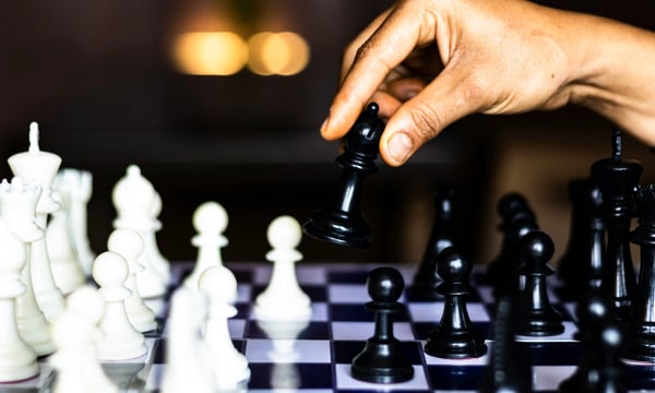 【解讀美股情緒】最懂輸的人才能成為贏家 - 20250227