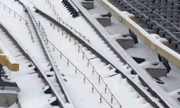 北京地铁追尾事故，责任不该推给下雪