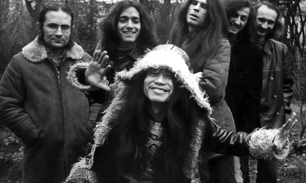 花生碎01: 像贪吃蛇一样散步