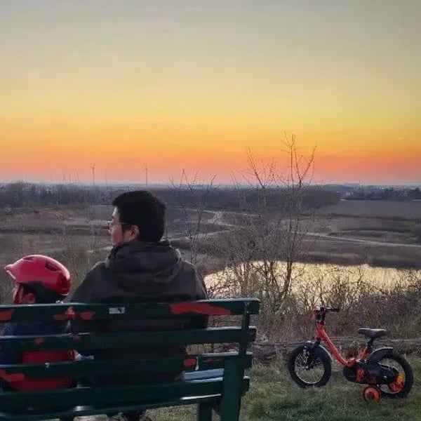 我发现了性价比最高的育儿方式