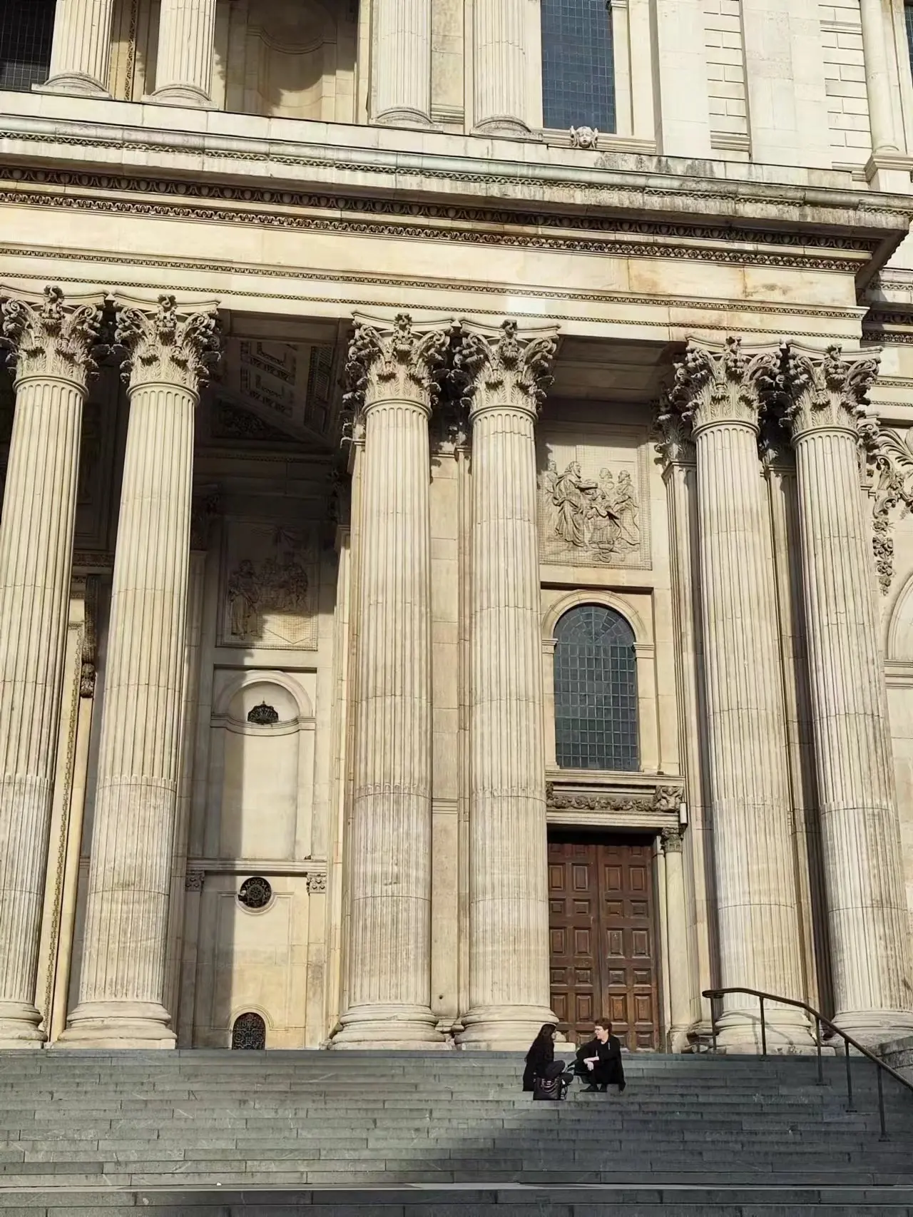 An image to describe post