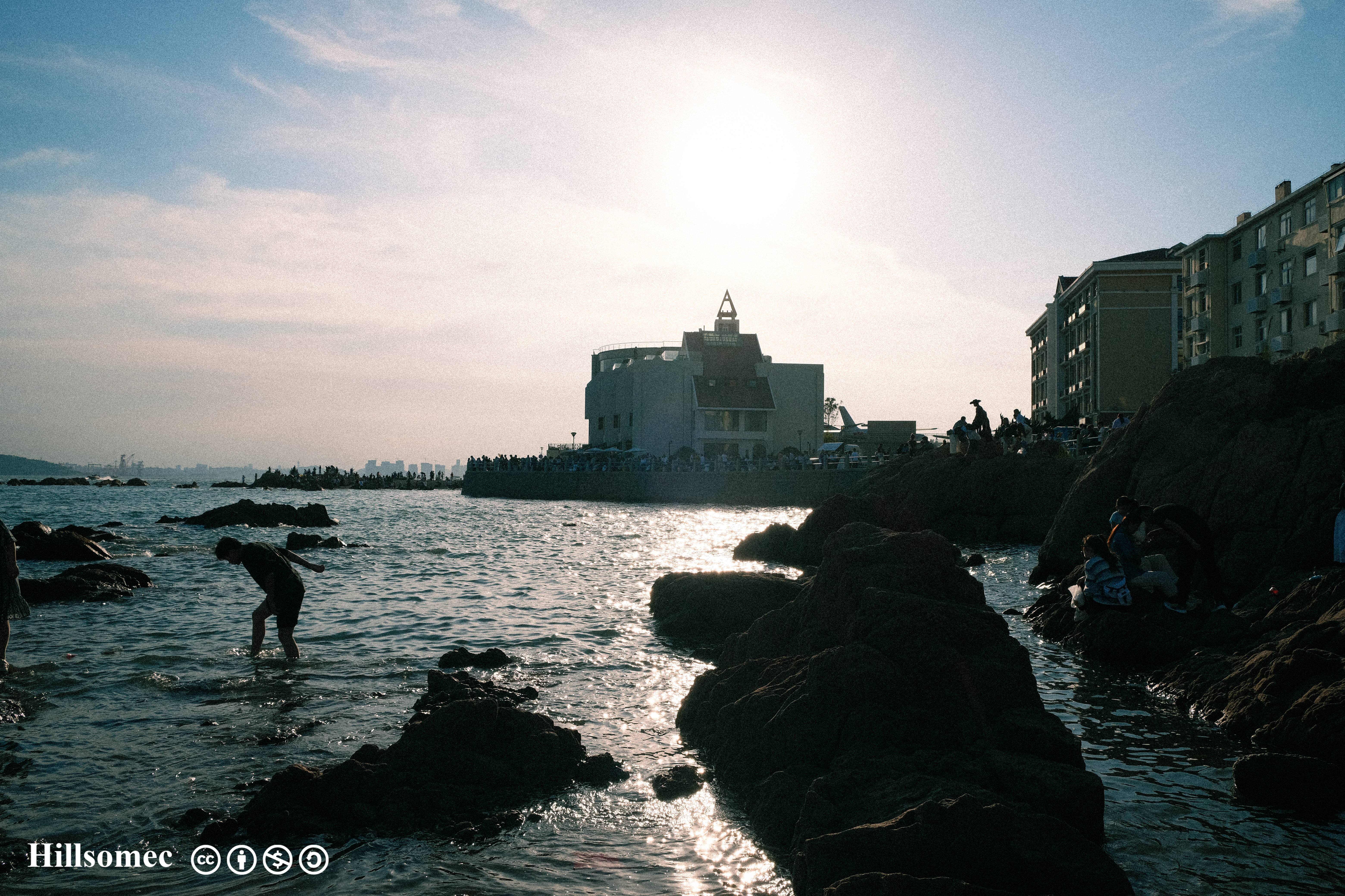 An image to describe post