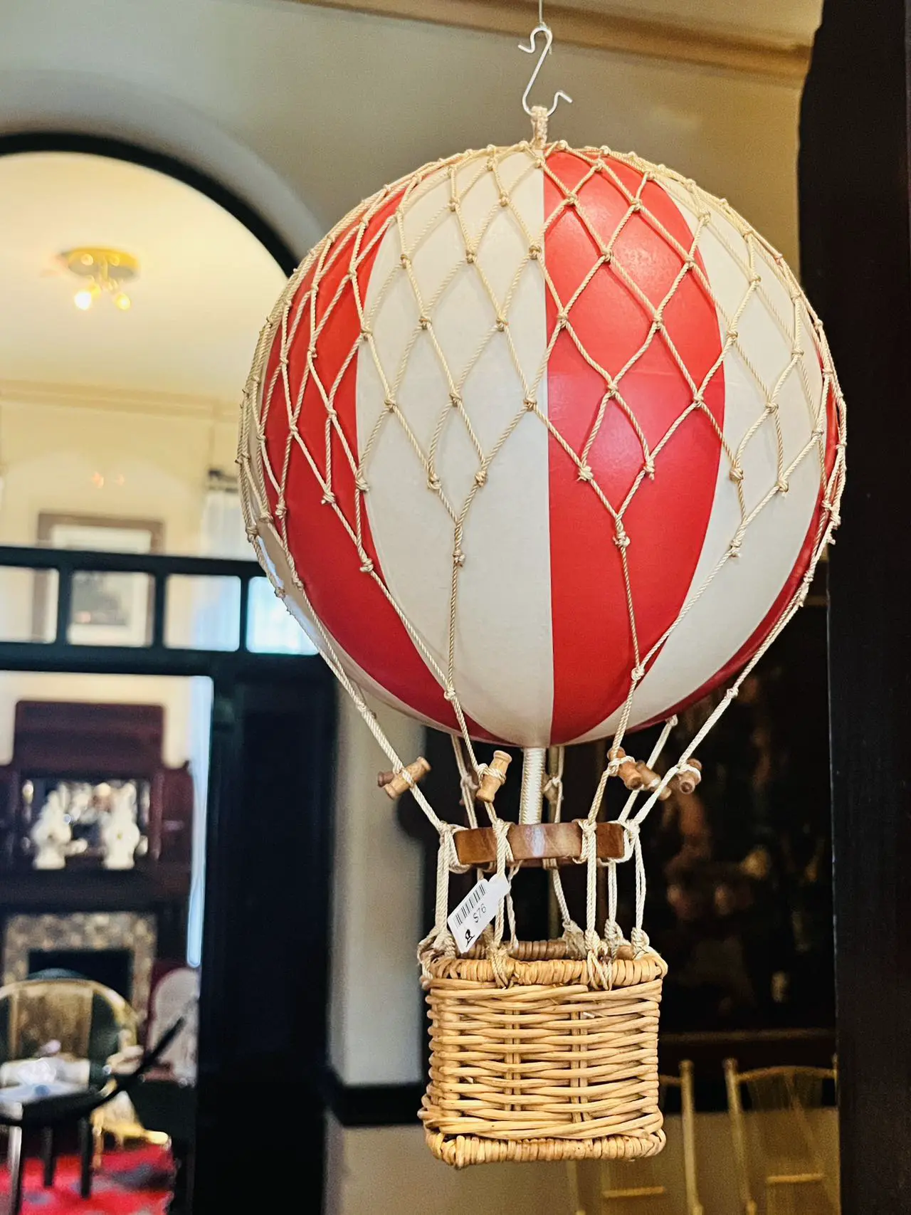 An image to describe post