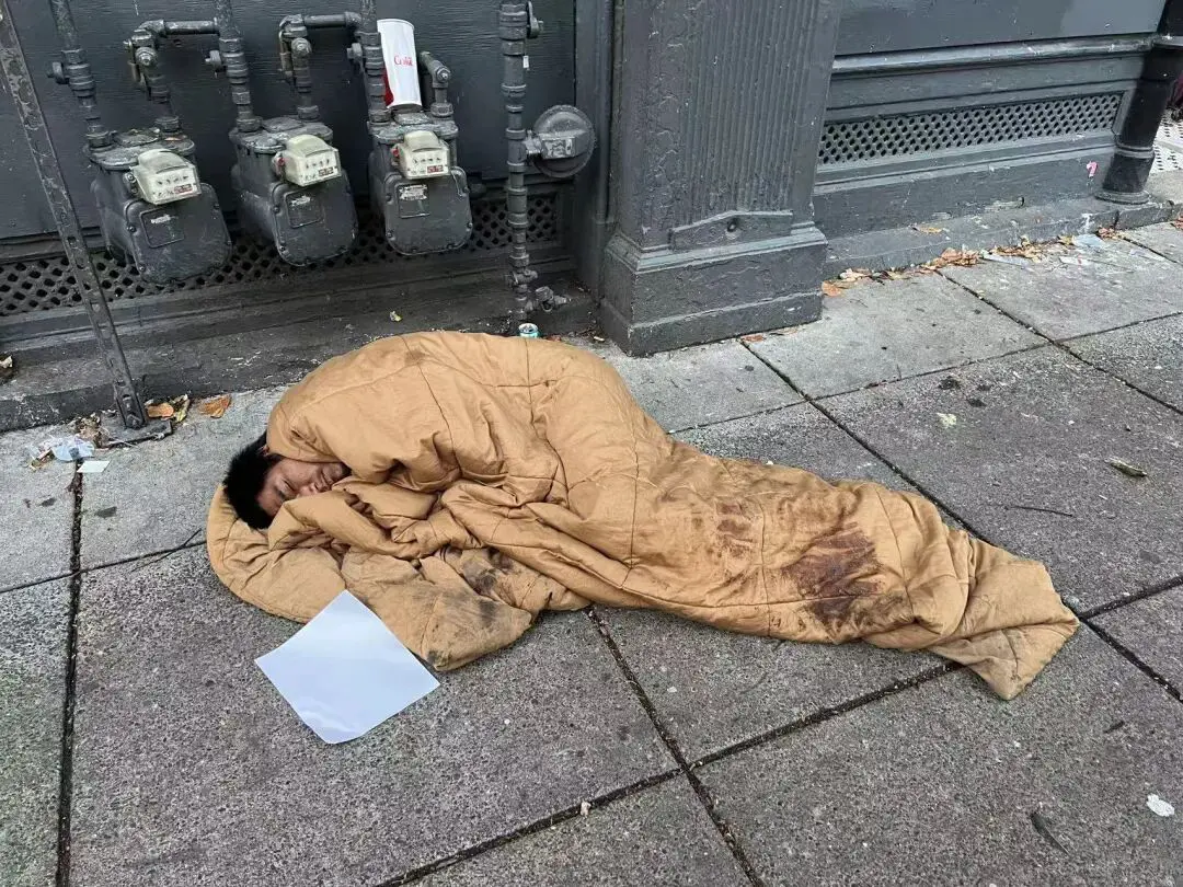 An image to describe post