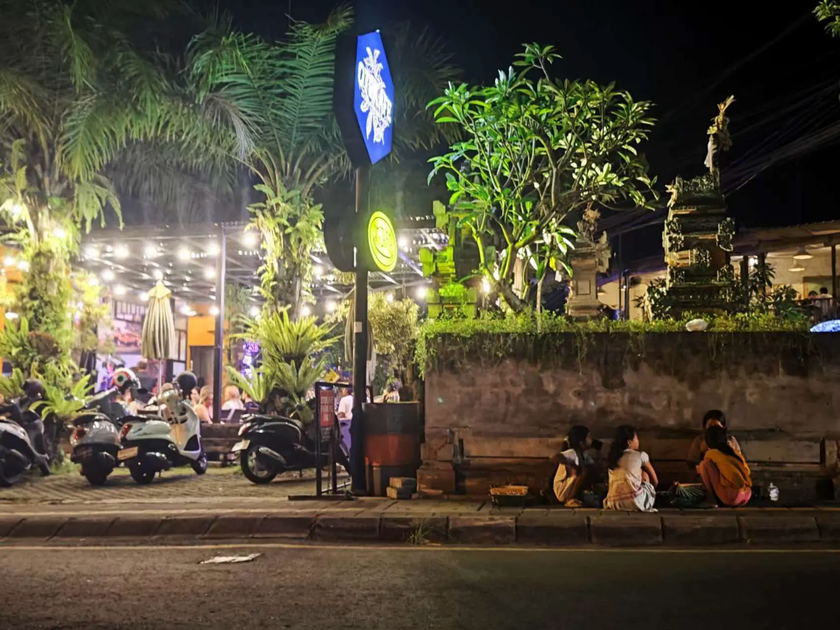 An image to describe post