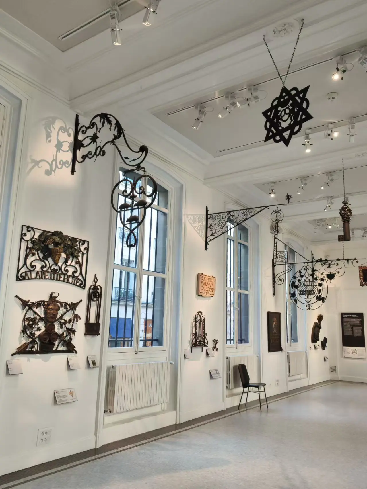 An image to describe post