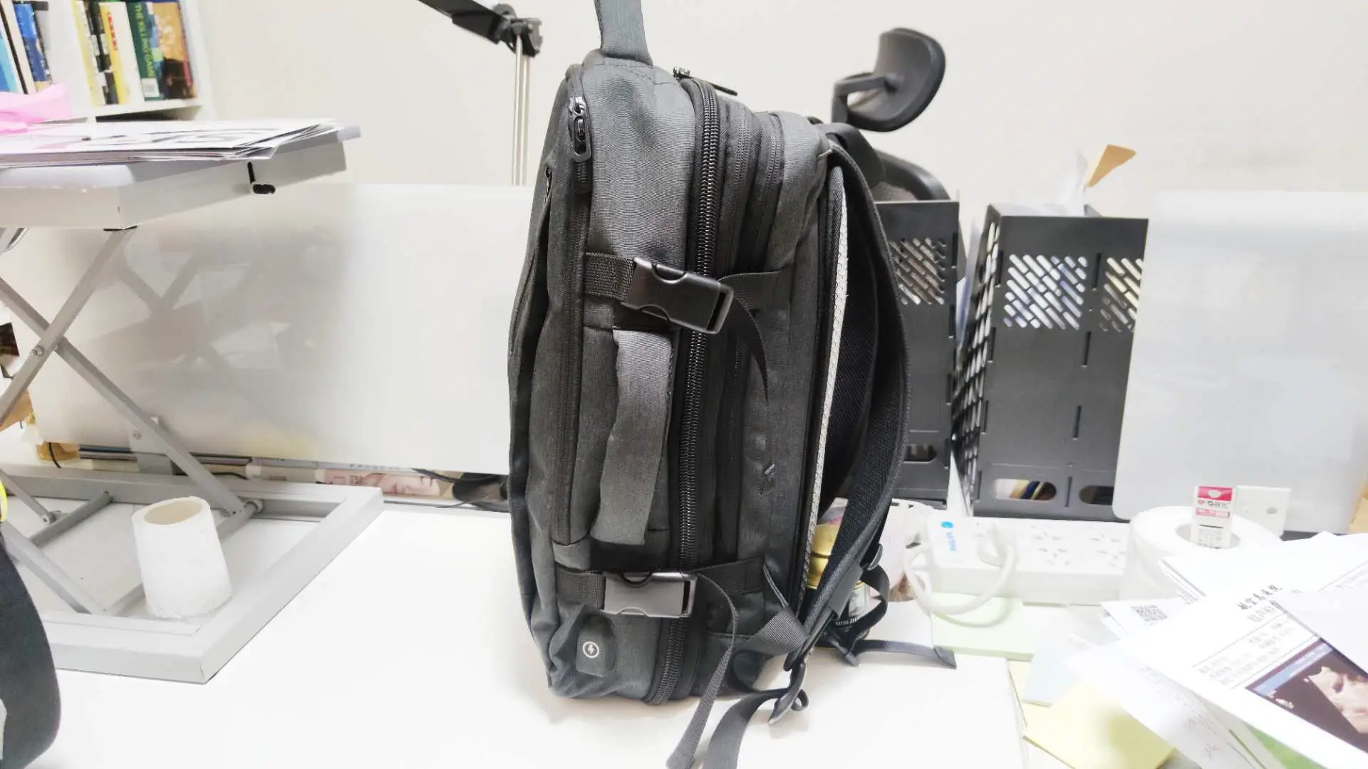 An image to describe post