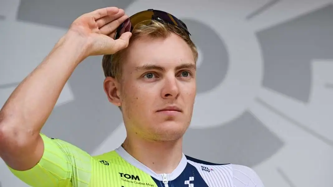 An image to describe post