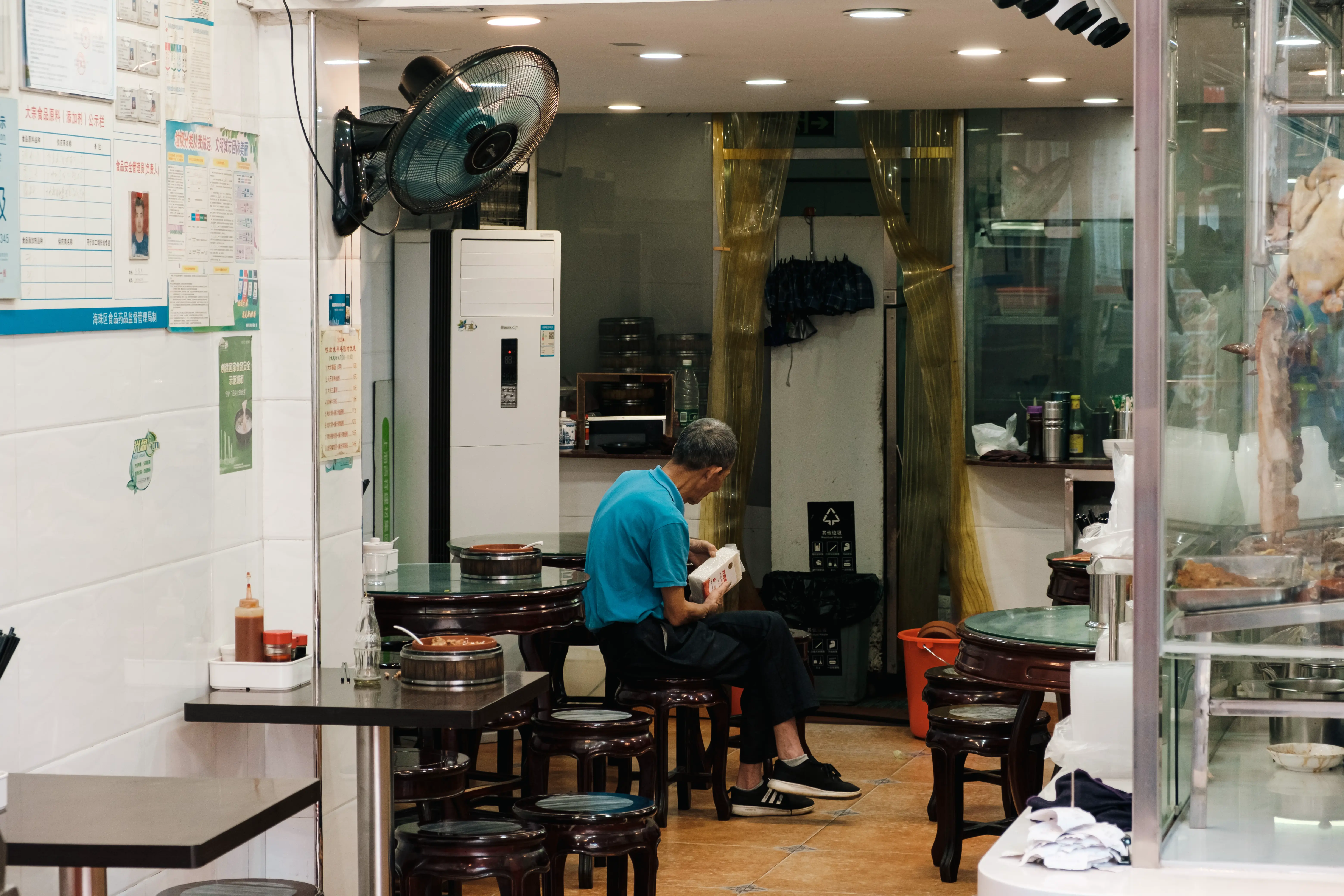 An image to describe post