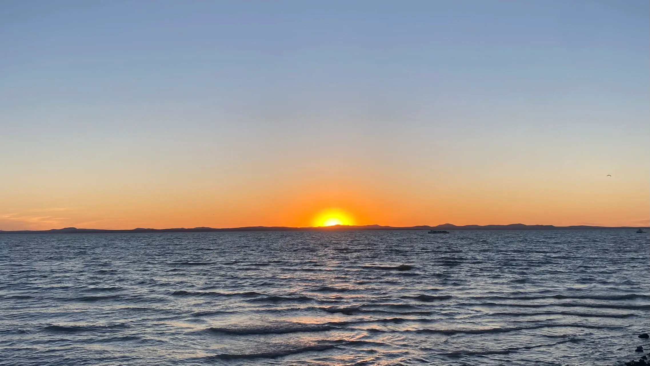 An image to describe post