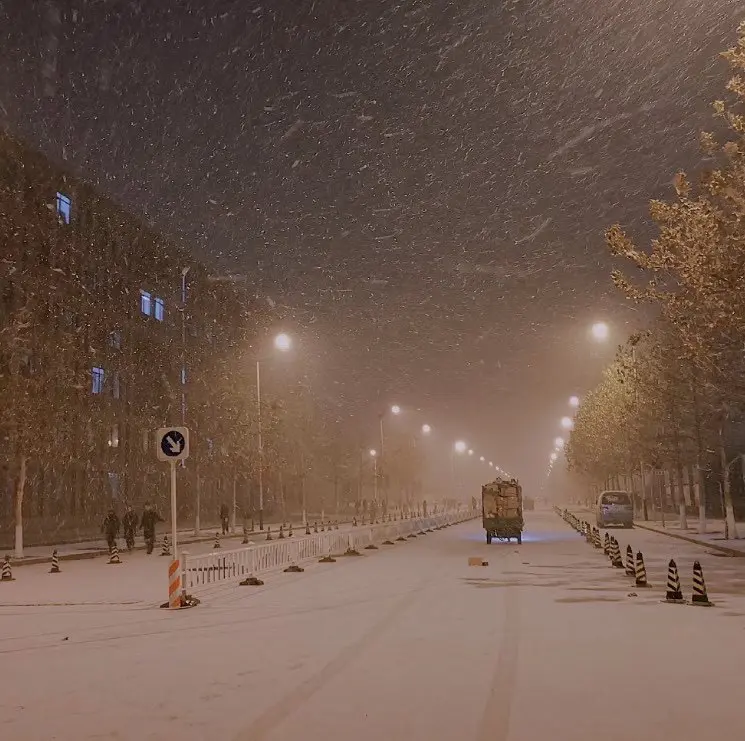 An image to describe post