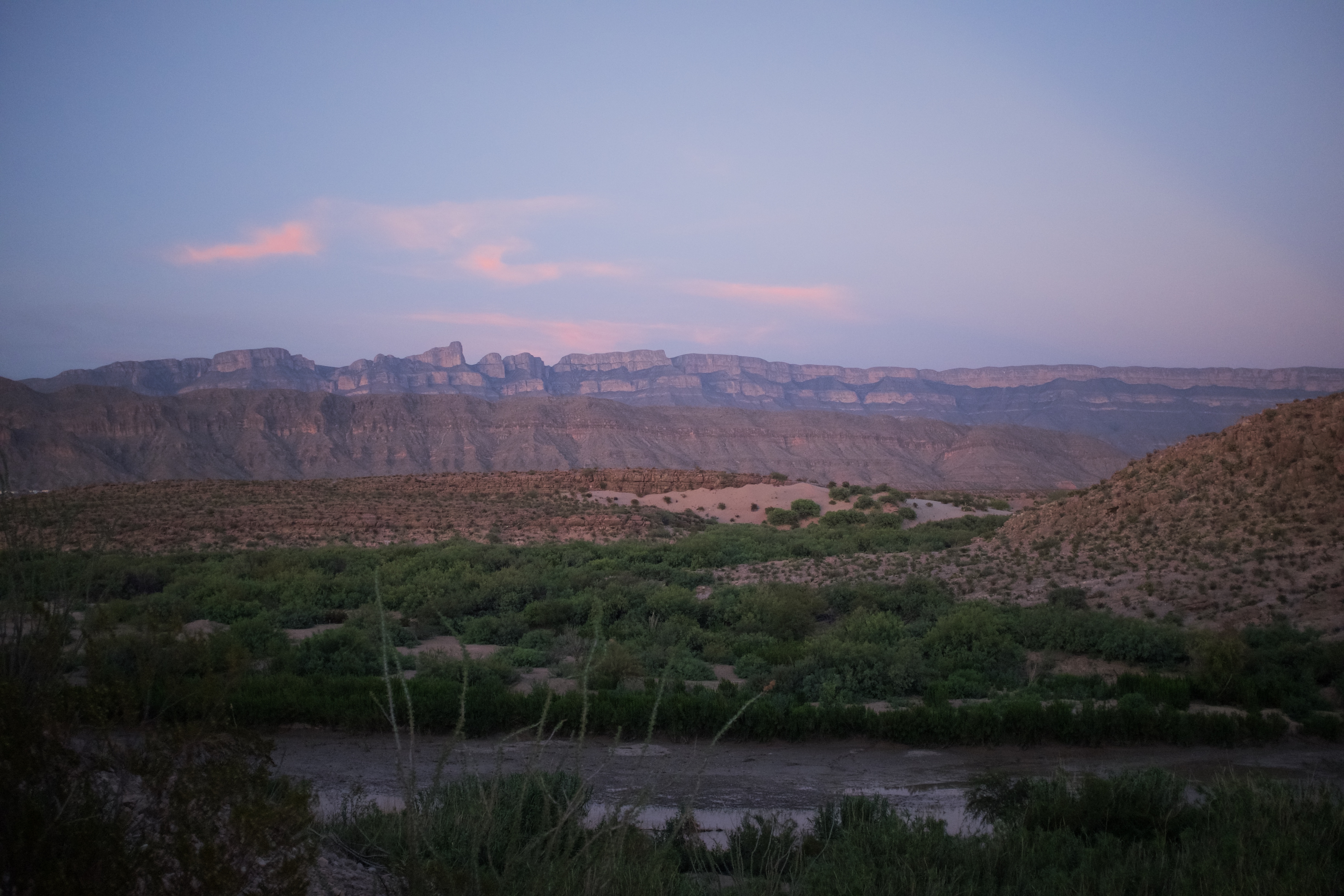 An image to describe post