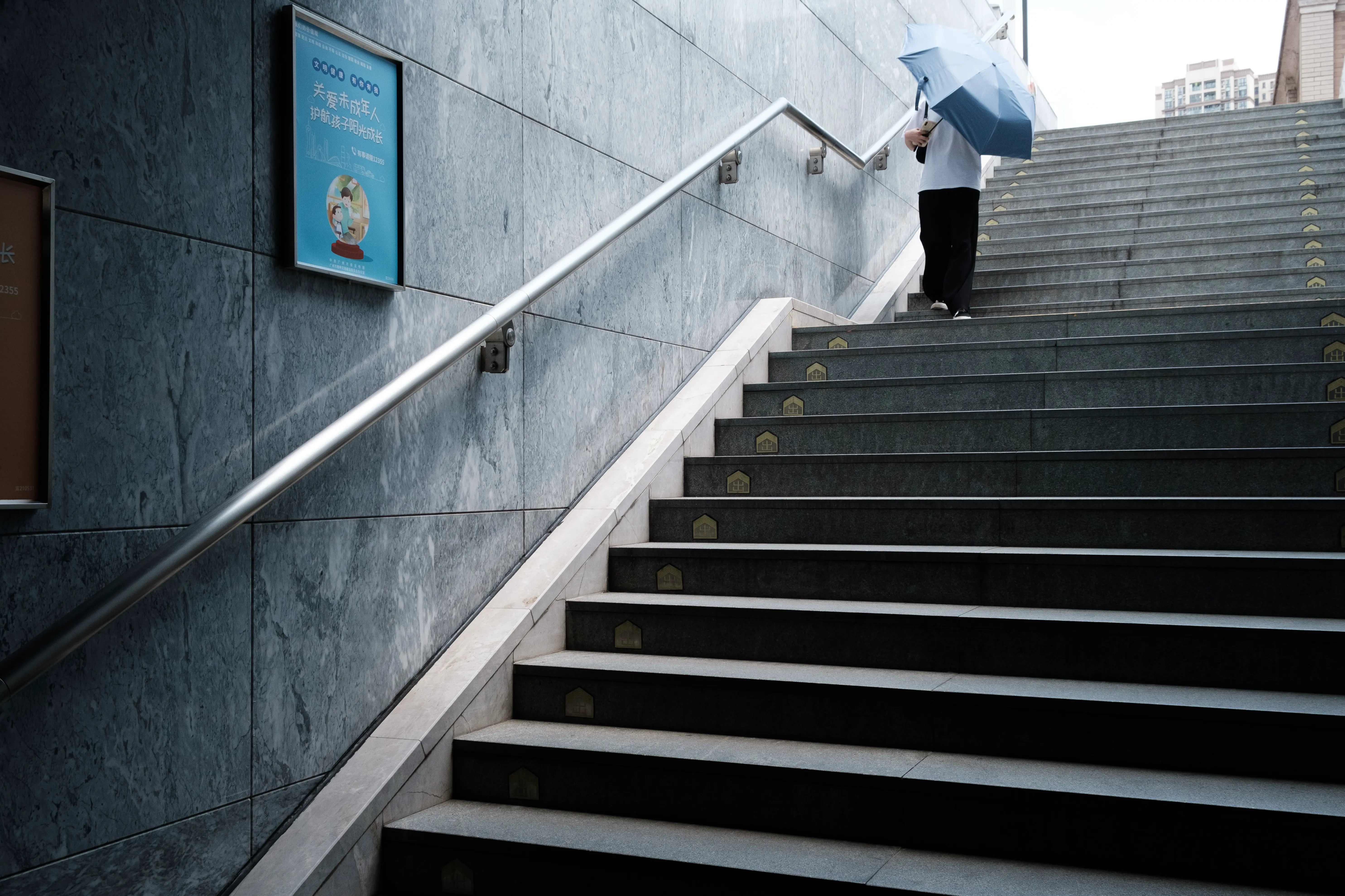 An image to describe post