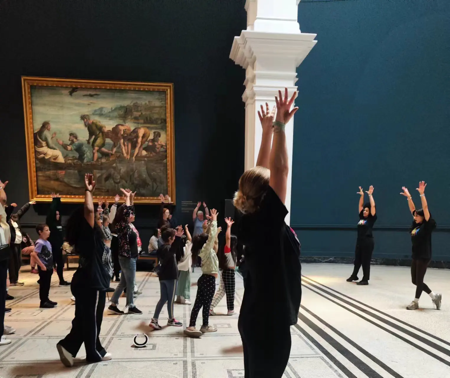 An image to describe post