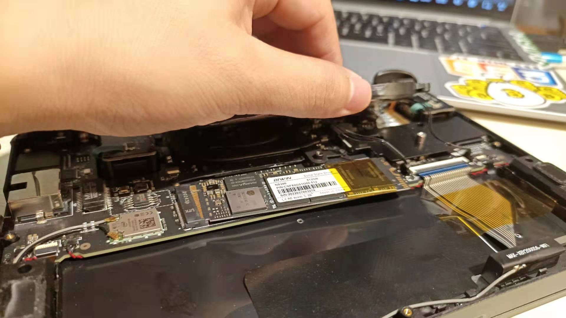 An image to describe post