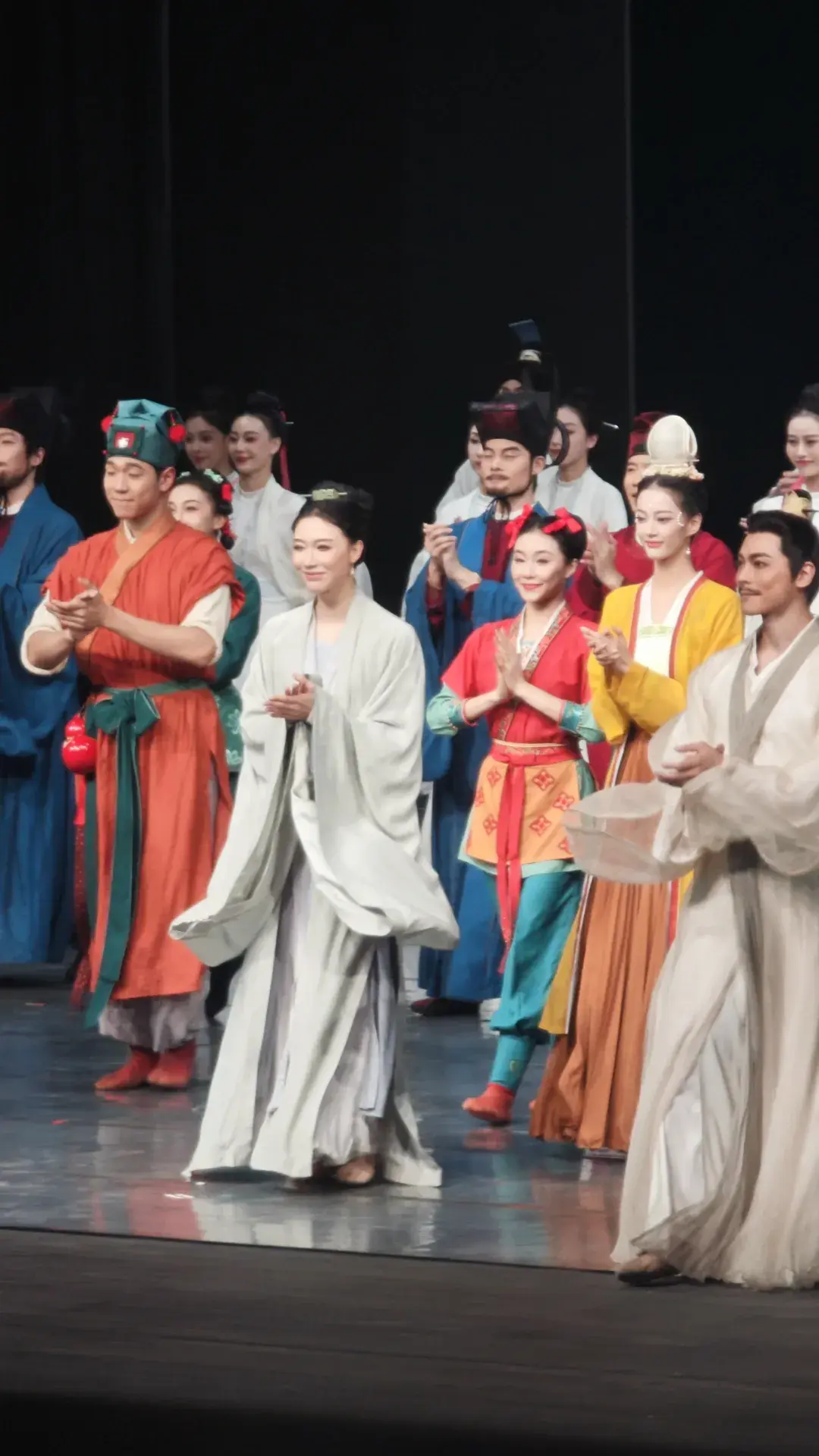 An image to describe post