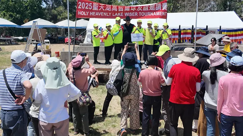 An image to describe post