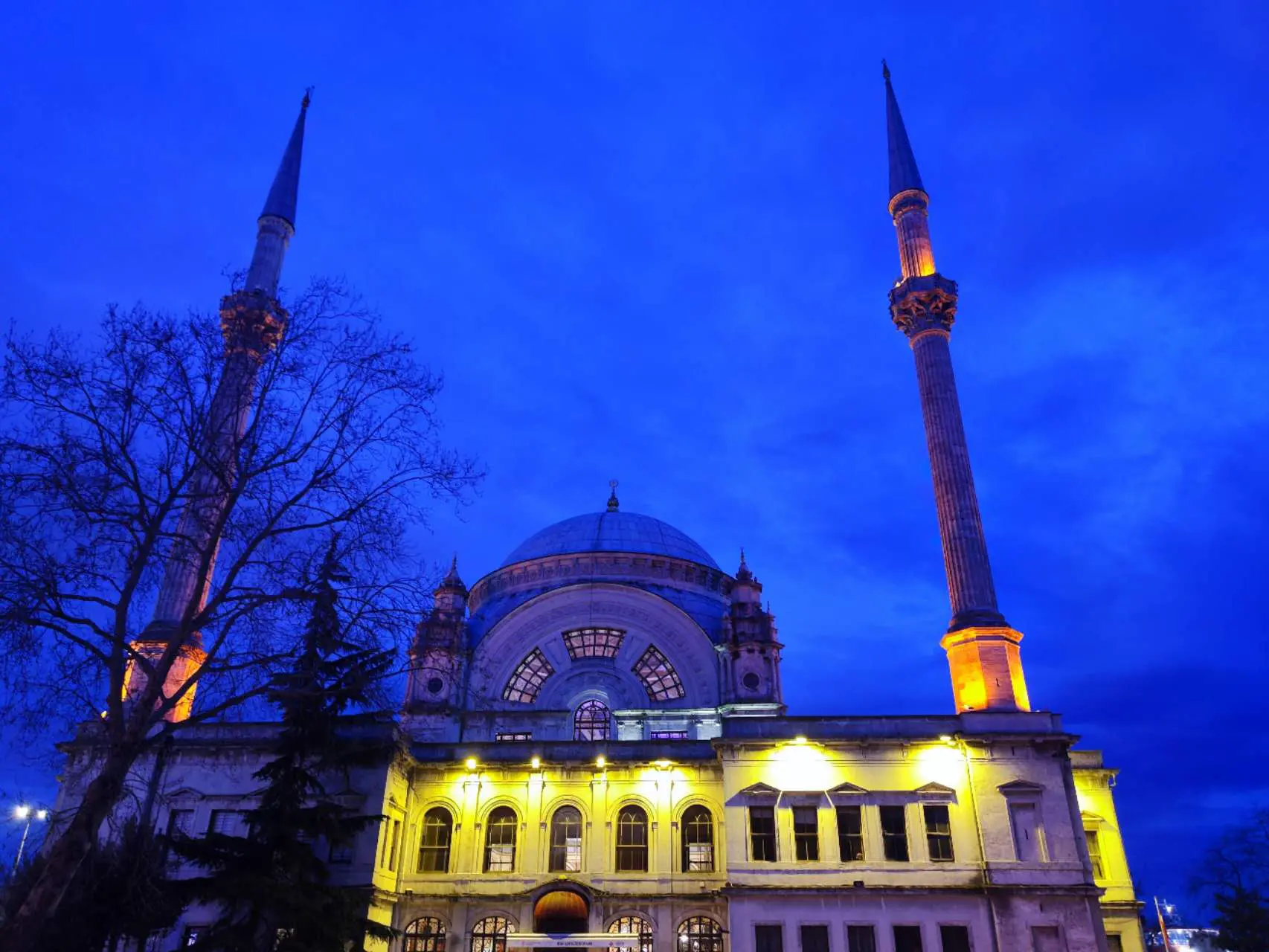 An image to describe post