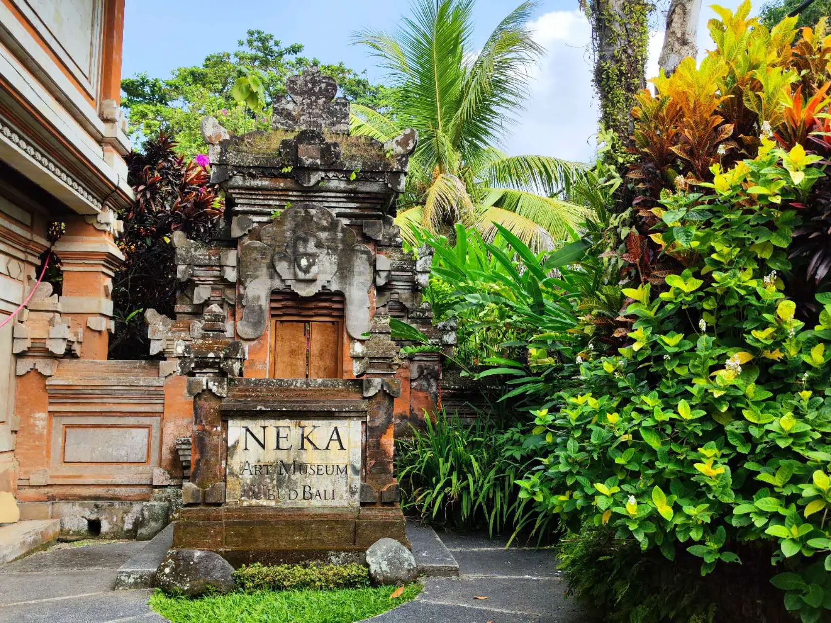 An image to describe post