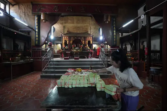 An image to describe post