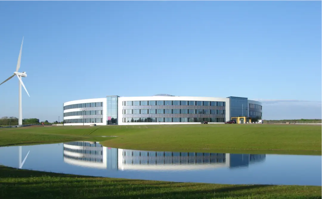 An image to describe post