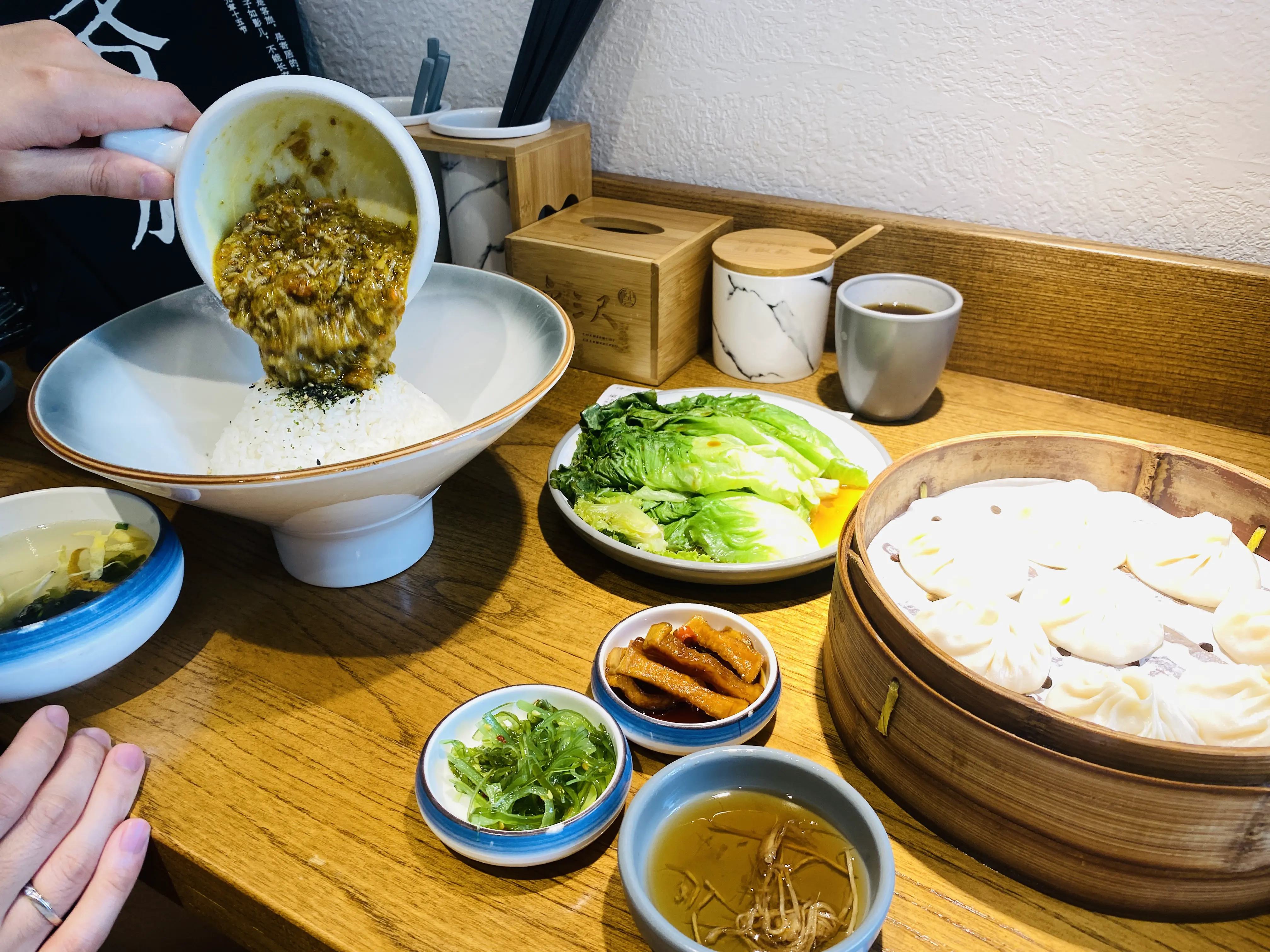 An image to describe post