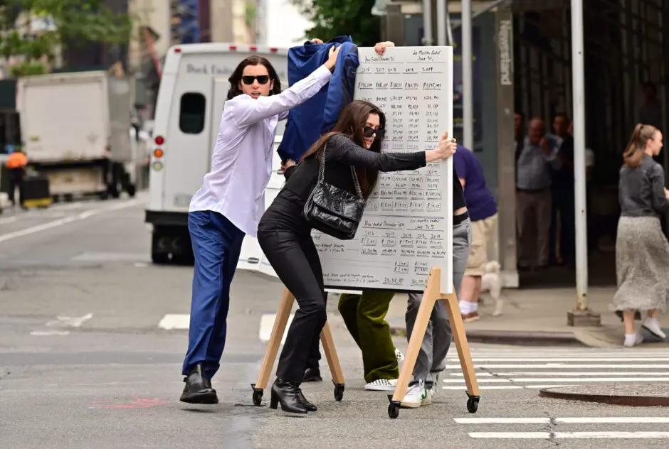 An image to describe post