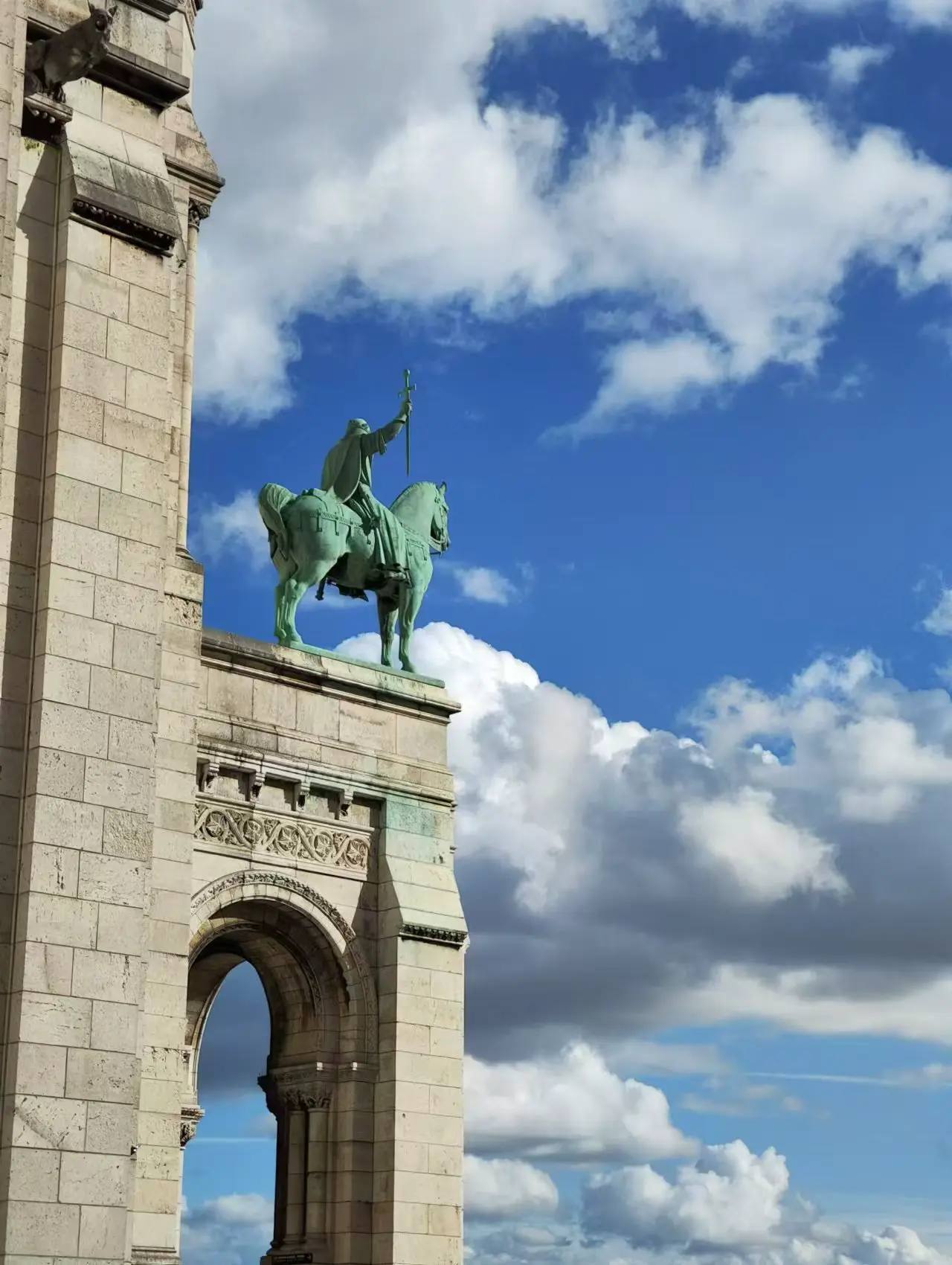 An image to describe post