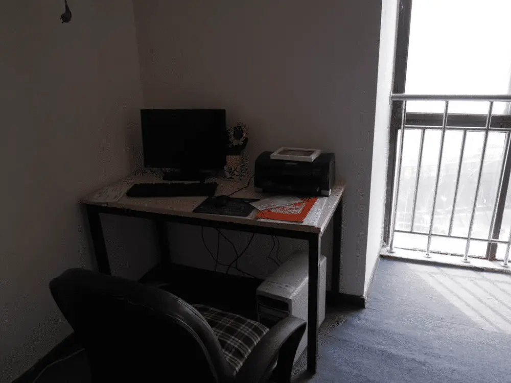 An image to describe post