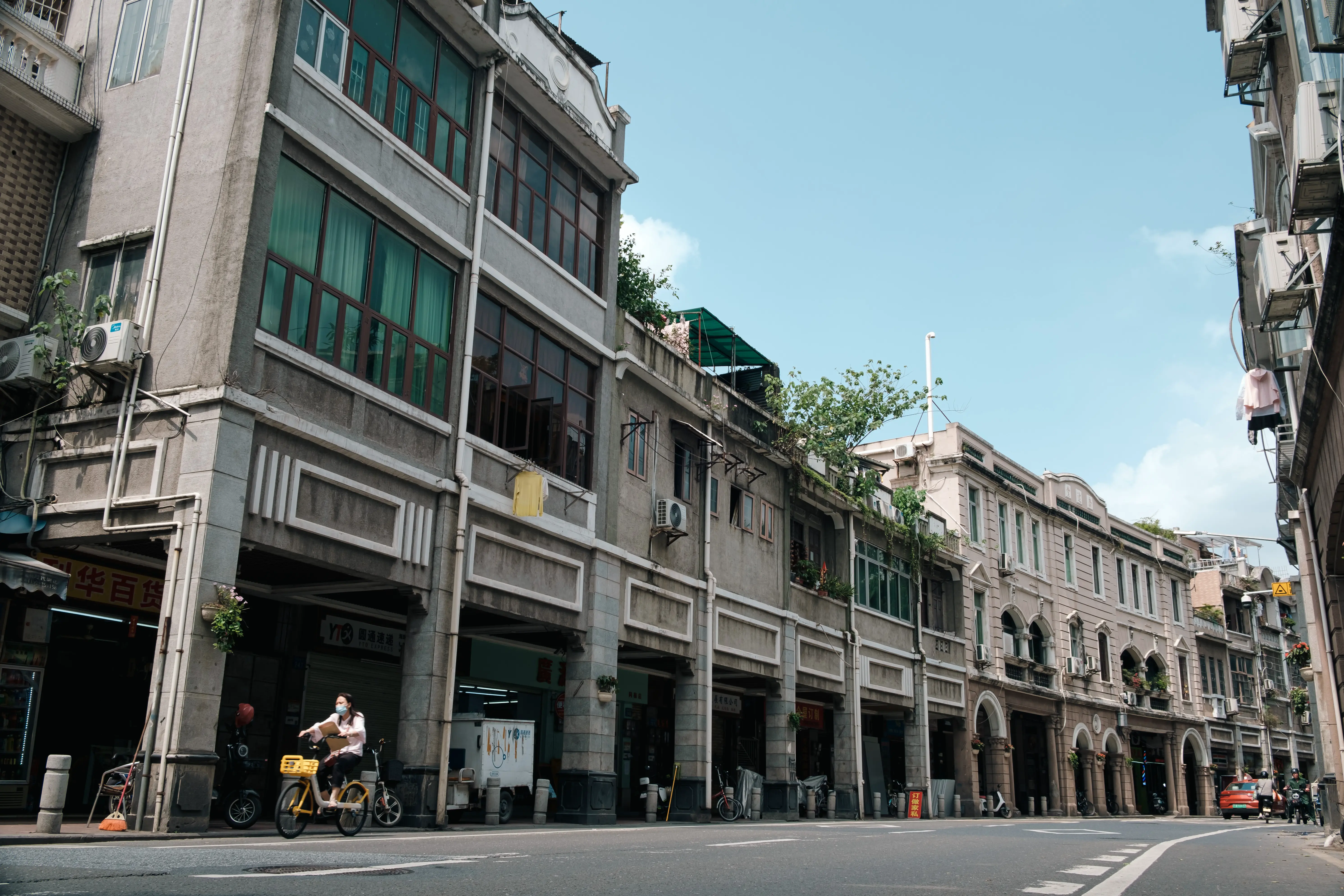 An image to describe post