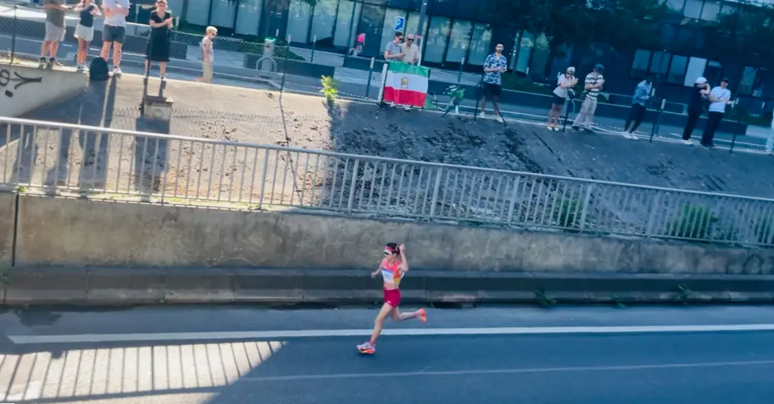 An image to describe post