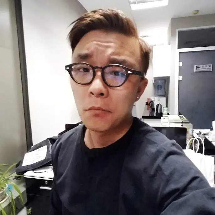 An image to describe post