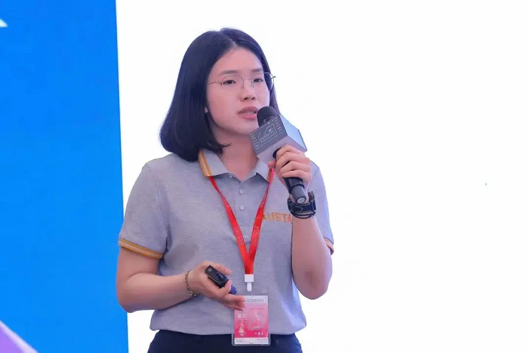 An image to describe post