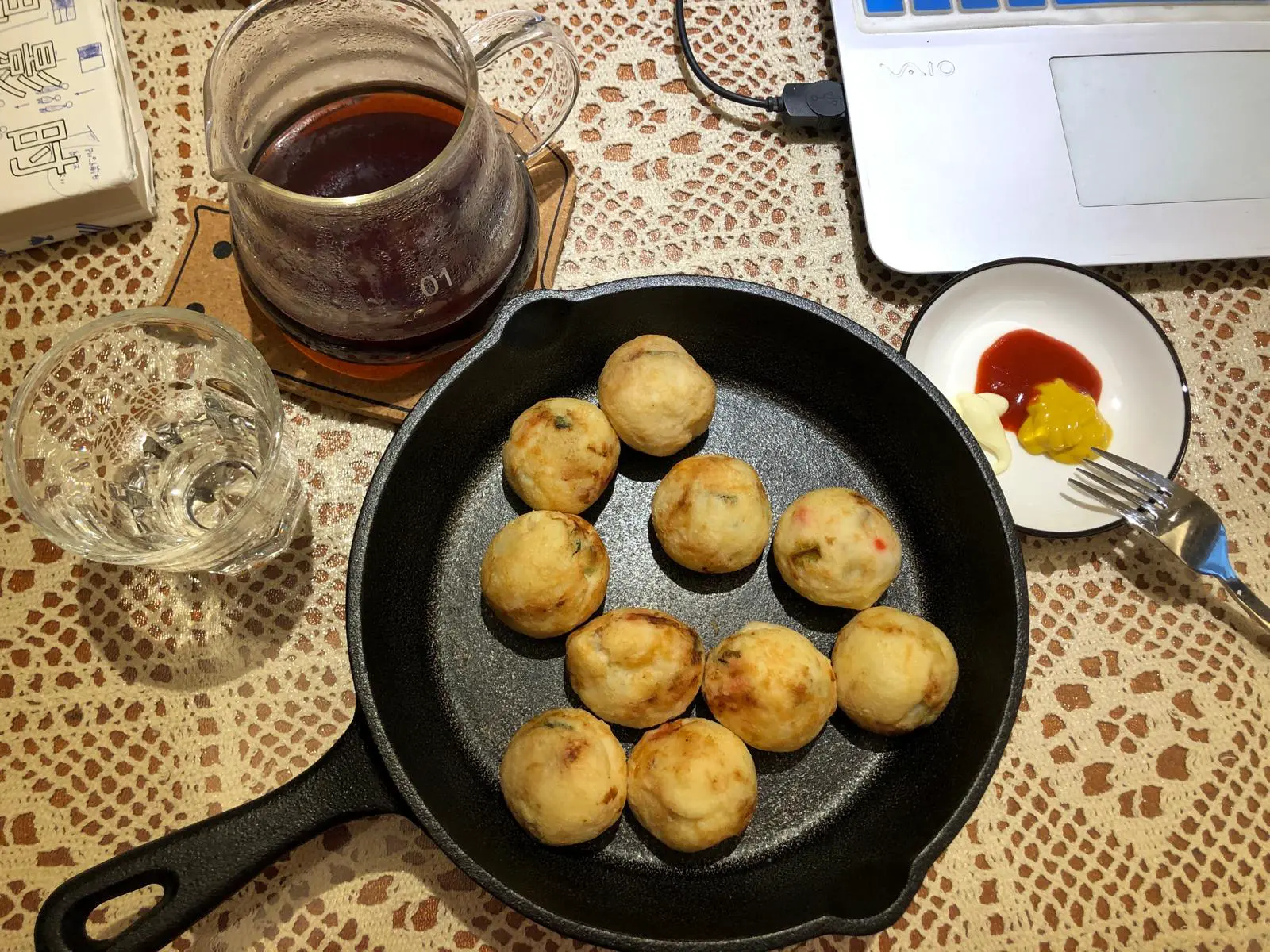 An image to describe post