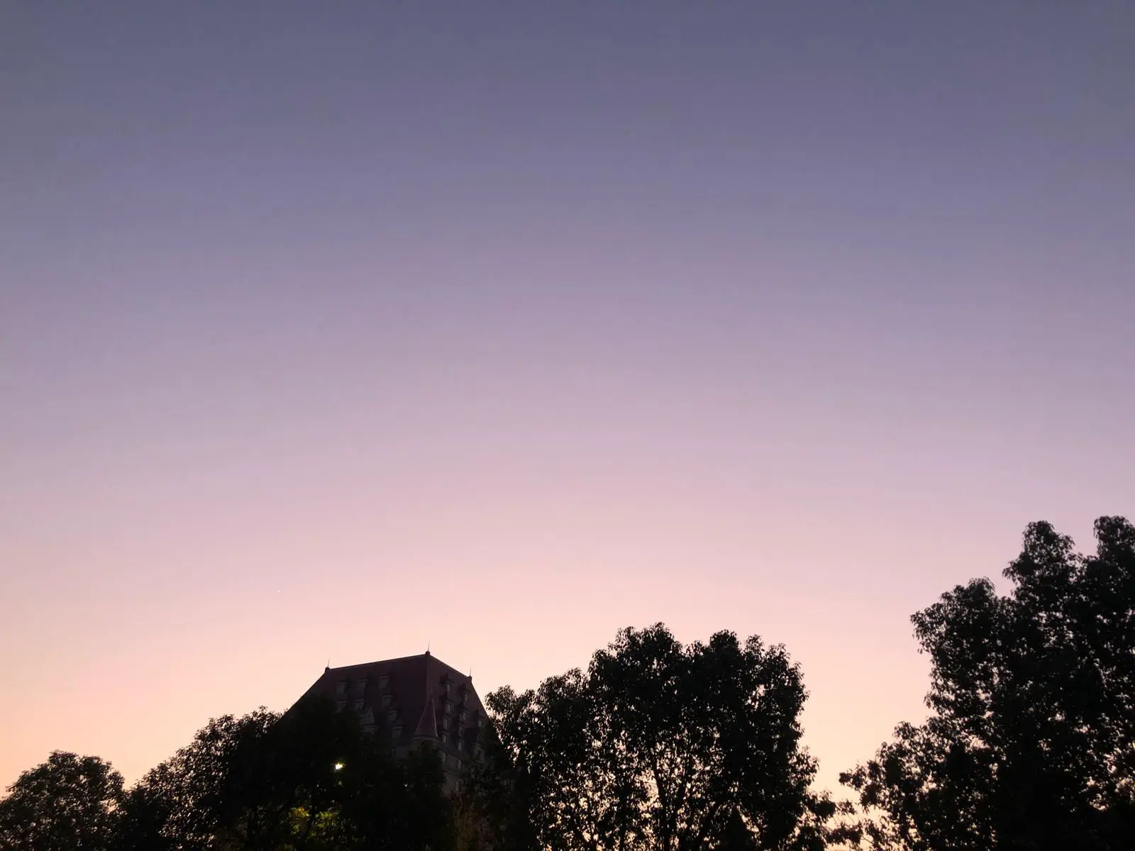 An image to describe post