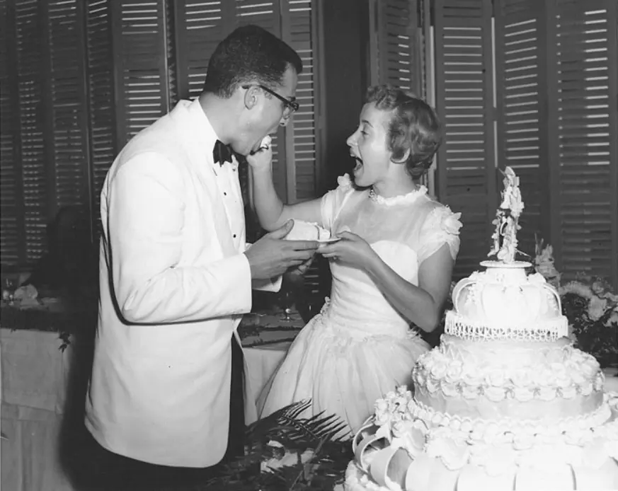 An image to describe post