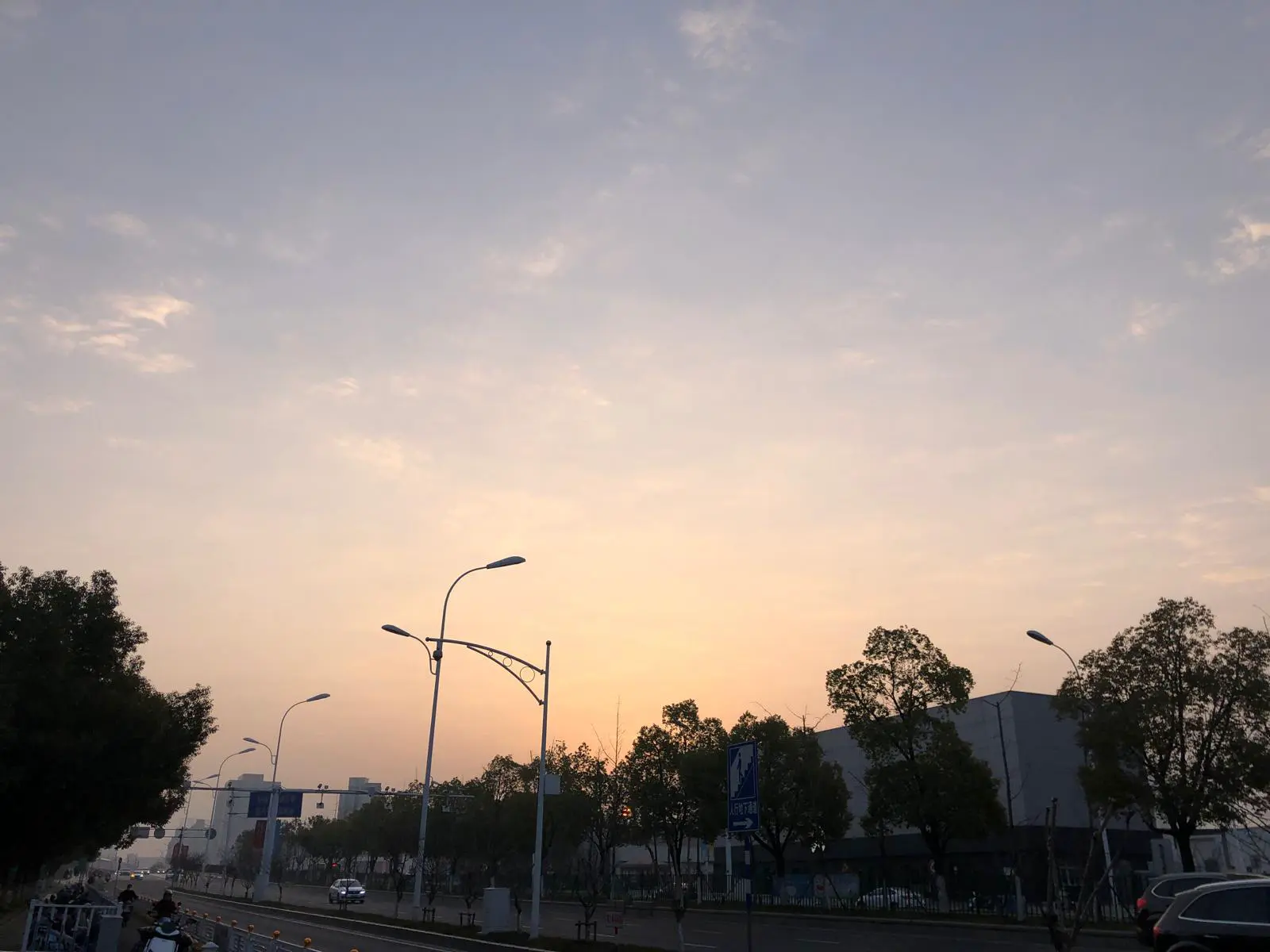 An image to describe post