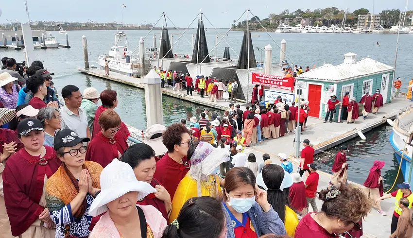 An image to describe post