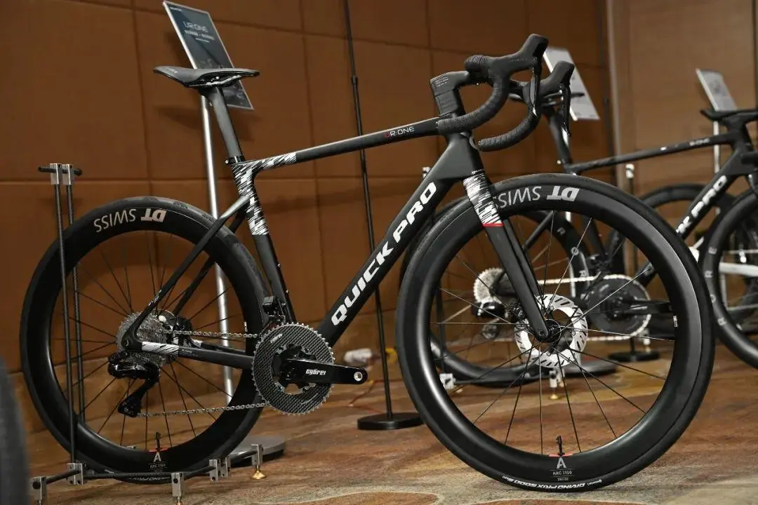 An image to describe post