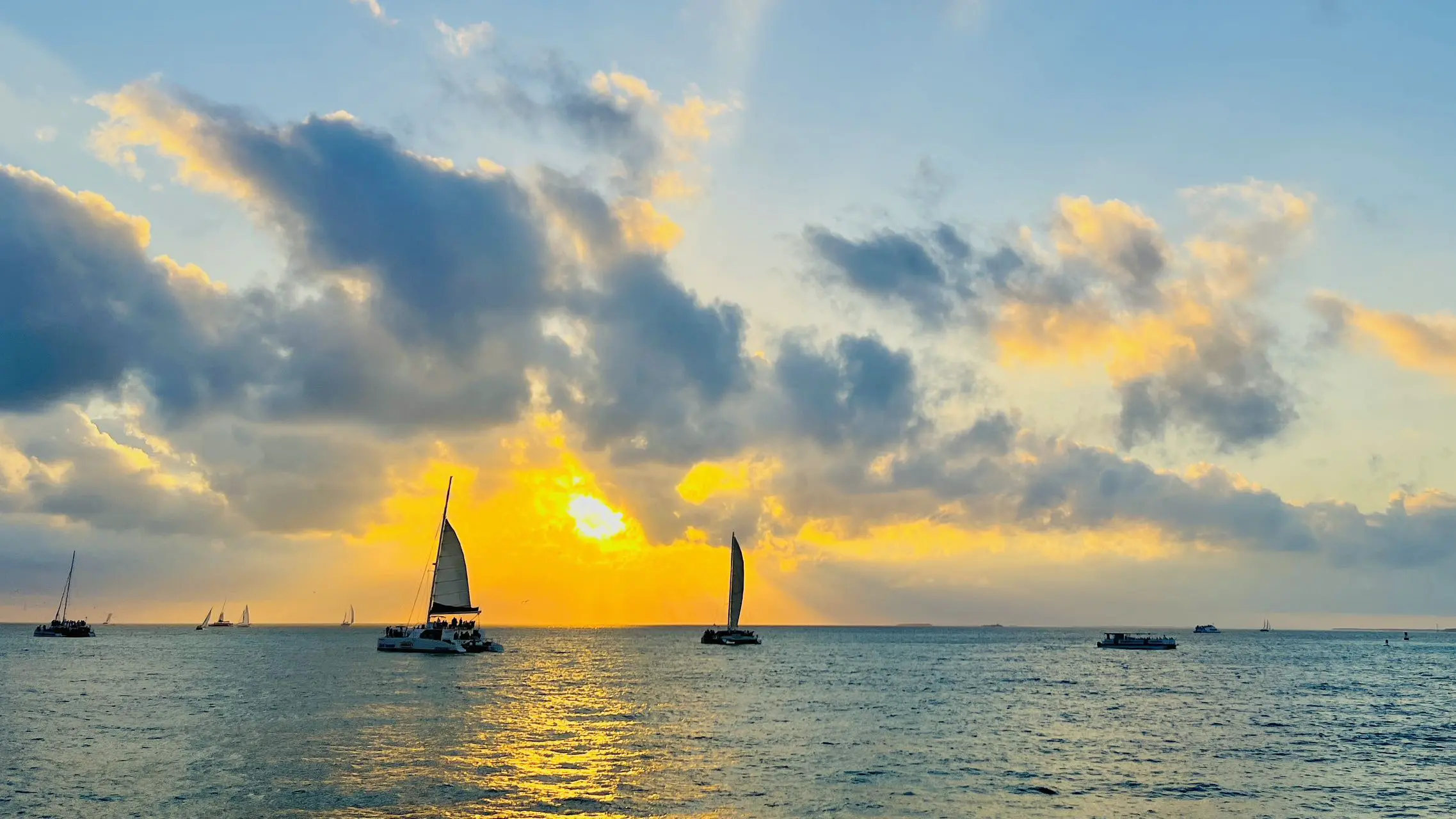 An image to describe post