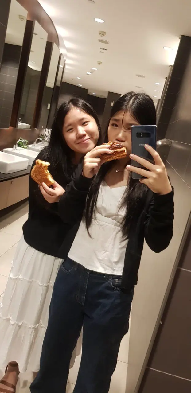 An image to describe post