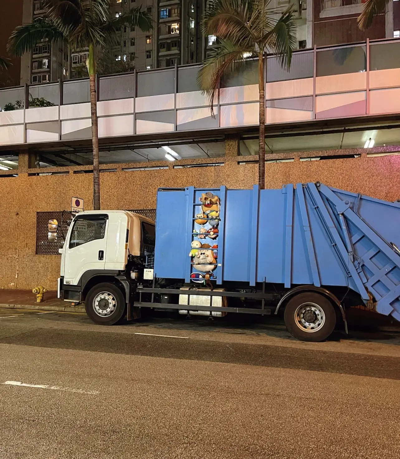 04：想象自己是一根头顶黑色涂层的双重巧克力味百奇 | 曲率飞船newsletter