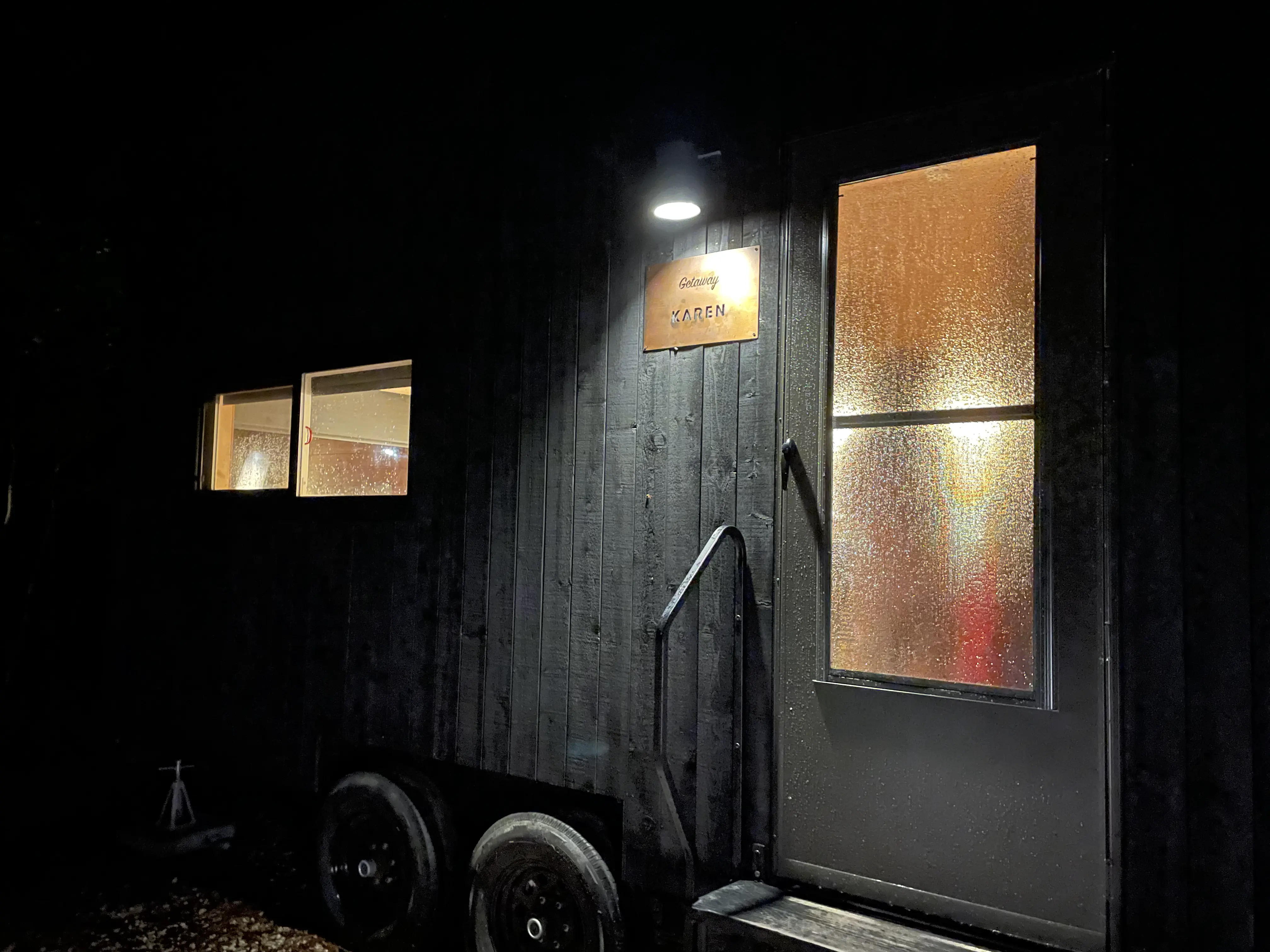 An image to describe post