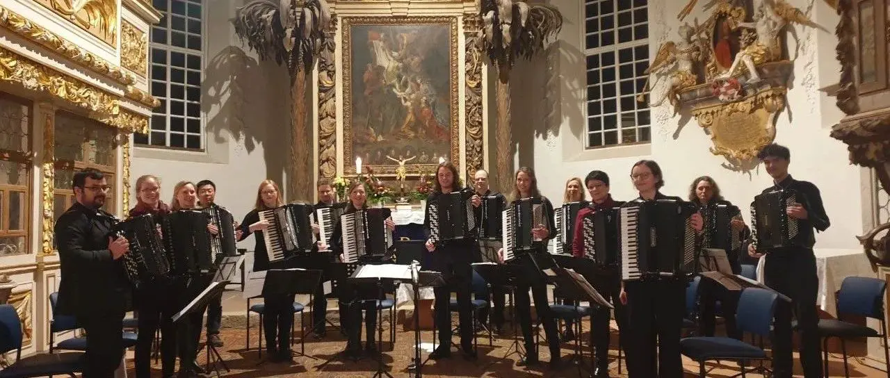 人到中年，加入乐团一周年