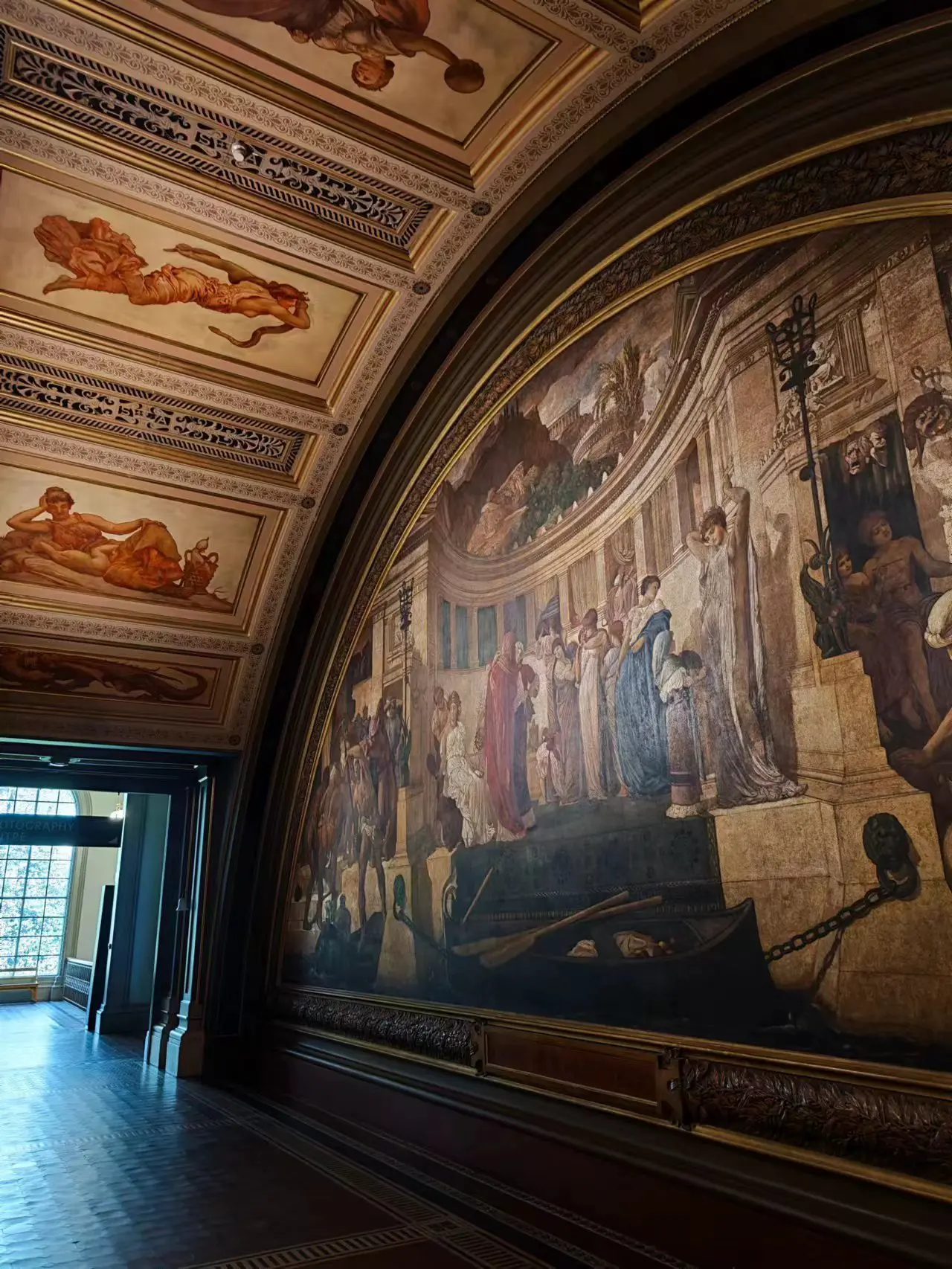 An image to describe post