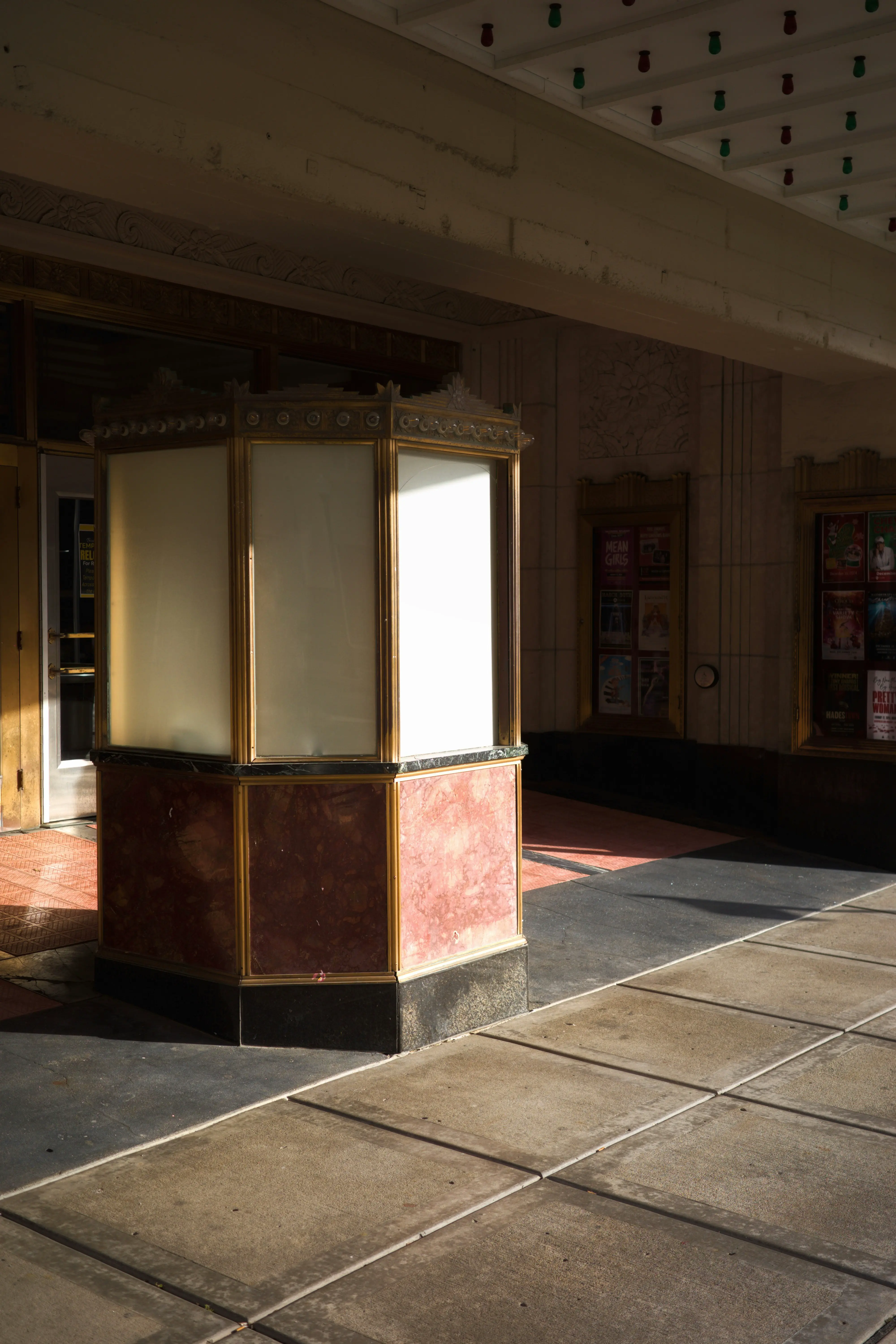 Best of article 14：How to Reinvent the Ordinary