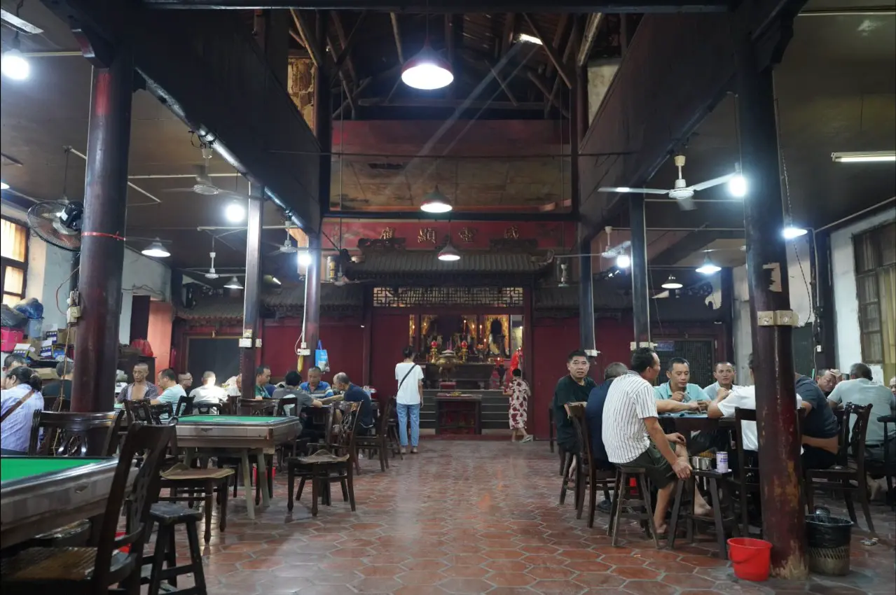 An image to describe post